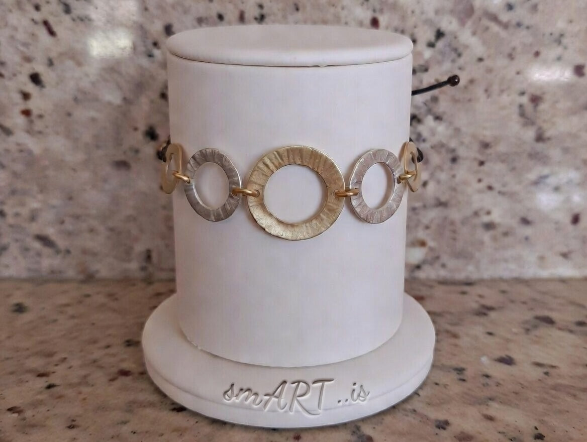 Βραχιόλι με Σφυρήλατους Κρίκους