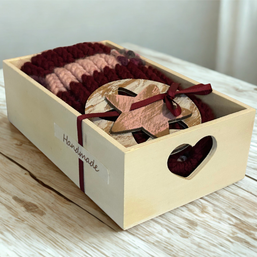 Βρεφικό Χειροποίητο Πλεκτό Σκουφάκι  – Σε Κουτί