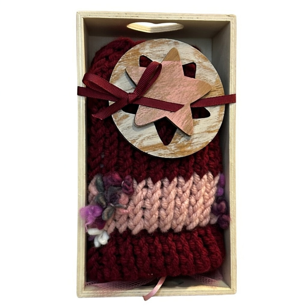 Βρεφικό Χειροποίητο Πλεκτό Σκουφάκι  – Σε Κουτί